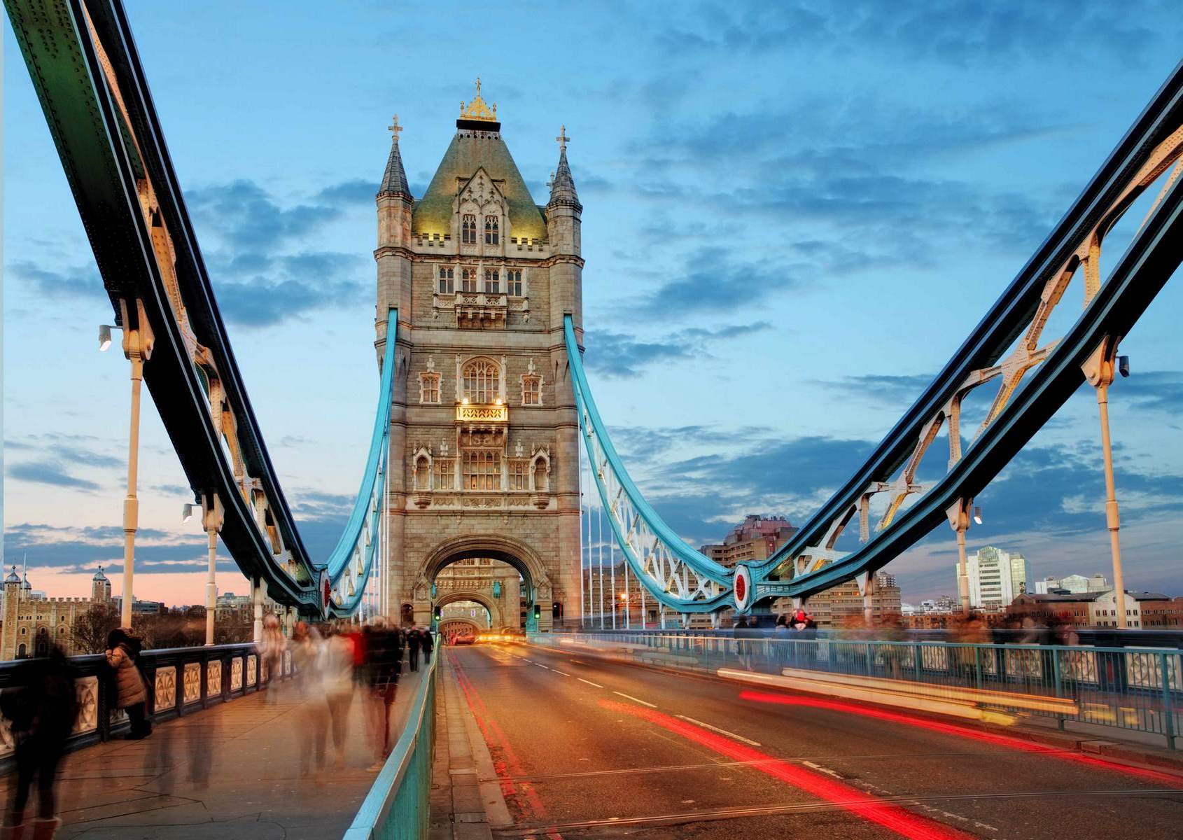 Tower Bridge din interior