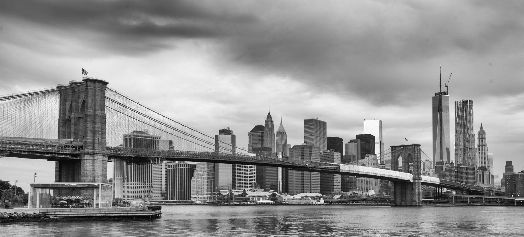 Podul brooklyn cu skyline urban