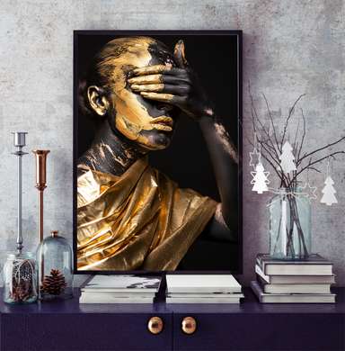 Постер - Девушка с золотой краской, 60 x 90 см, Постер на Стекле в раме