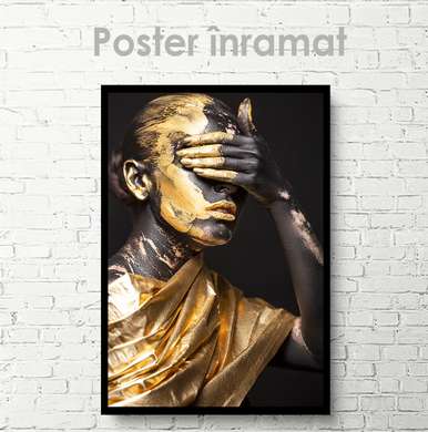 Постер - Девушка с золотой краской, 30 x 45 см, Холст на подрамнике