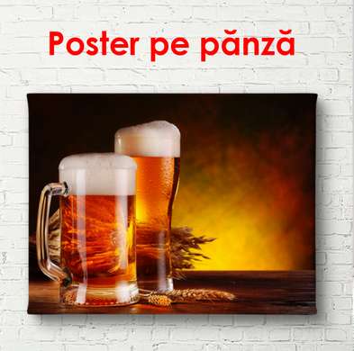 Poster - Două pahare de bere pe fond maro, 90 x 60 см, Poster înrămat, Alimente și Băuturi