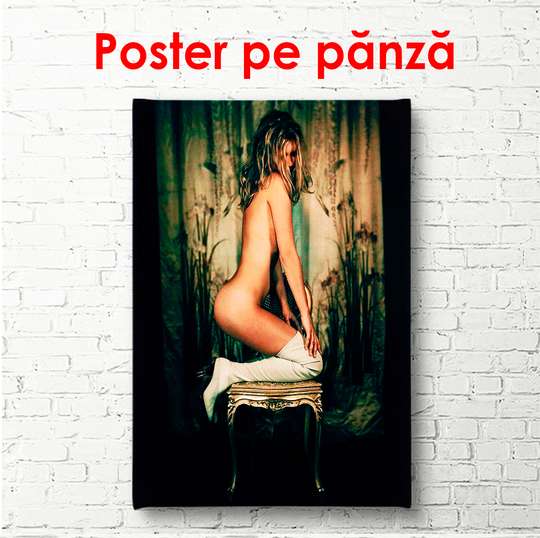 Постер - Девушка в белых чулках, 60 x 90 см, Постер в раме, Ню
