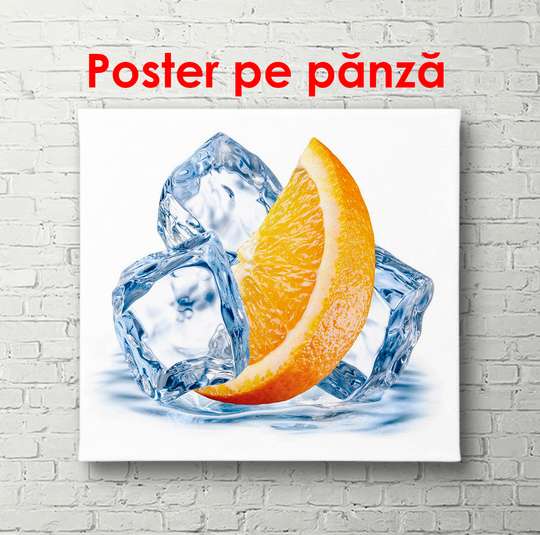 Poster - Felie de portocală și cuburi de gheață pe un fundal alb, 100 x 100 см, Poster înrămat