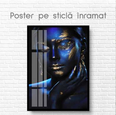 Poster - Girl with golden makeup, 60 x 90 см, Framed poster on glass, Glamour