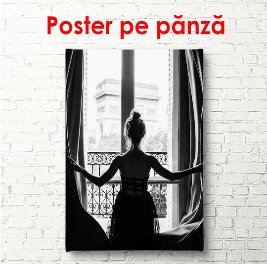 Poster - Fată cu rochie neagră lângă fereastră, 30 x 45 см, Panza pe cadru