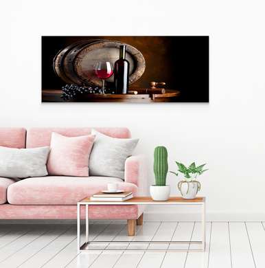 Постер - Красное вино на фоне бочки, 90 x 45 см, Постер в раме, Еда и Напитки