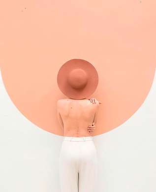 Постер - Девушка с бежевой шляпой, 30 x 45 см, Холст на подрамнике