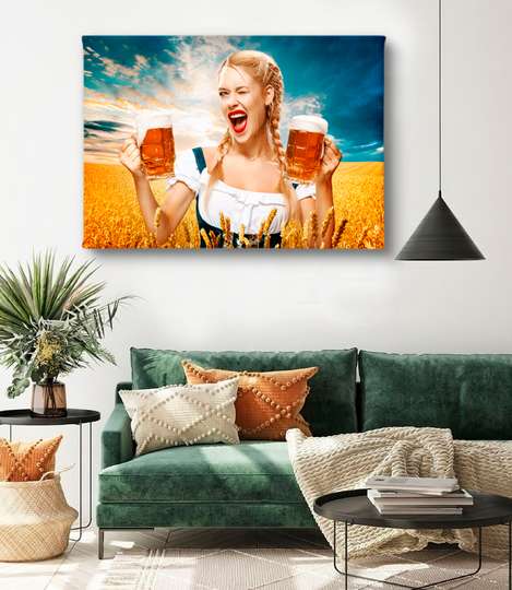 Poster, ragazza e boccali di birra