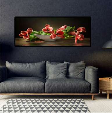 Постер - Красные тюльпаны на столе в вазе, 90 x 45 см, Постер в раме