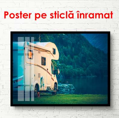 Poster - Mașina lângă un lac forestier, 90 x 60 см, Poster înrămat, Transport