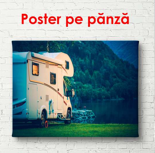 Постер - Машина возле лесного озера, 90 x 60 см, Постер в раме