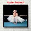 Постер - Мэрилин Монро в платье сидит на полу, 100 x 100 см, Постер в раме, Личности