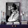 Poster - Frida Kahlo - portret alb-negru, 60 x 90 см, Poster înrămat, Persoane Celebre