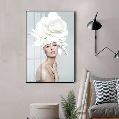 Постер - Девушка и белый цветок, 30 x 45 см, Холст на подрамнике