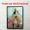 Постер - Кейт Мосс в юбке у стены, 60 x 90 см, Постер в раме, Личности