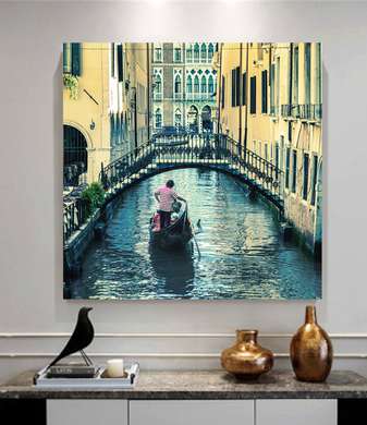 Постер - Гондола плывет по каналу, 40 x 40 см, Холст на подрамнике, Живопись