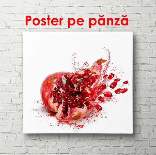 Постер - Красный гранат на белом фоне, 100 x 100 см, Постер в раме