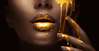 Картина в Раме - Золотые губы девушке, 75 x 50 см