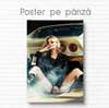 Poster - Fata lângă mașină, 30 x 45 см, Panza pe cadru
