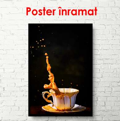 Poster - Stropie de cafea pe fond negru, 30 x 45 см, Panza pe cadru, Alimente și Băuturi