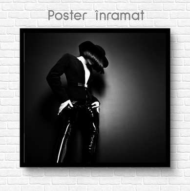 Постер - Девушка с каре, 40 x 40 см, Холст на подрамнике