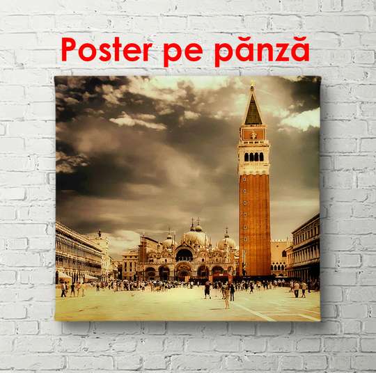 Poster - Turnul în orașul vechi, 100 x 100 см, Poster înrămat