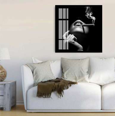 Постер - Девушка с сигаретой, 100 x 100 см, Постер на Стекле в раме, Черно Белые