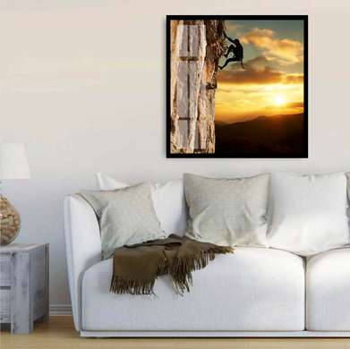 Poster - Rock climber on the background of the sunset, 100 x 100 см, Framed poster
