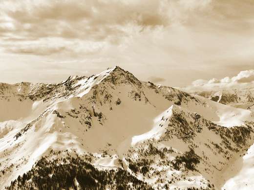 Fototapet - Munții de iarnă în alb și negru