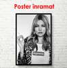 Poster - Kate Moss cu o țigară, 60 x 90 см, Poster înrămat, Persoane Celebre
