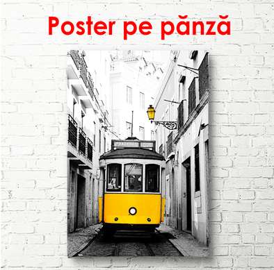 Постер - Желтый винтажный трамвай, 30 x 60 см, Холст на подрамнике, Транспорт