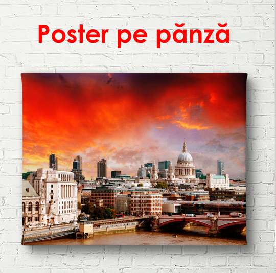 Постер - Красивый город фоне красного неба, 90 x 60 см, Постер в раме, Города и Карты