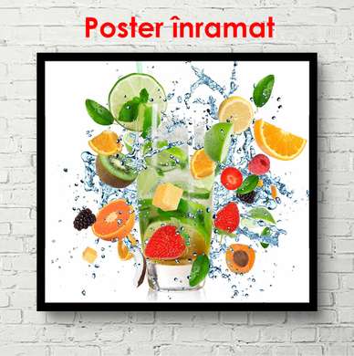 Постер - Стакан с фруктами и брызгами воды, 100 x 100 см, Постер в раме, Еда и Напитки