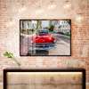 Poster - Mașina frumoasa roșie vintage în curte, 90 x 60 см, Poster înrămat, Transport