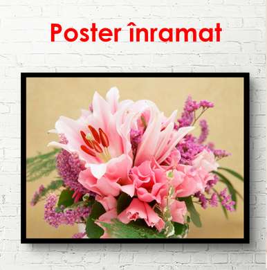 Poster - Flori frumoase roz într-o vază, 90 x 60 см, Poster înrămat, Natură Moartă