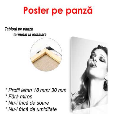 Poster, Portretul lui Kate Moss cu o țigară, 60 x 90 см, Poster înrămat