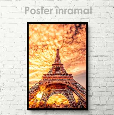 Poster - Eiffel Tower against the backdrop of a fiery sunset, 30 x 45 см, Canvas on frame