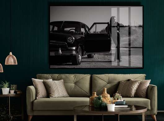 Poster - Fată și mașină retro, 90 x 60 см, Poster inramat pe sticla