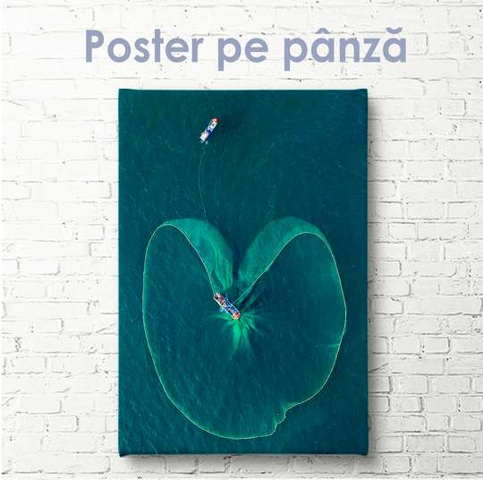 Poster - Plasa de pescuit și barca în largul mării, 30 x 45 см, Panza pe cadru