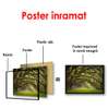Poster - Parcul verde cu ramuri arcuite lângă copaci, 90 x 60 см, Poster înrămat, Natură