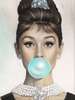 Tablou înramat - Audrey Hepburn cu gumă de mestecat, 50 x 75 см